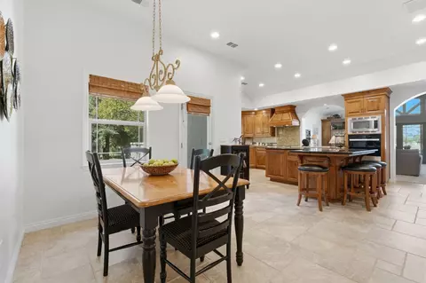 Dining - 31255 Palm Dr, Exeter, CA 93221 photo 3 of 3