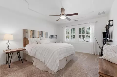Bedroom - 31255 Palm Dr, Exeter, CA 93221 photo 5 of 8