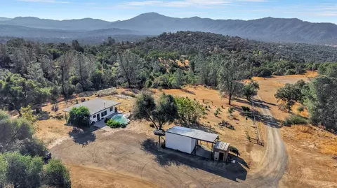 43980 Highway 49, Ahwahnee, CA 93601