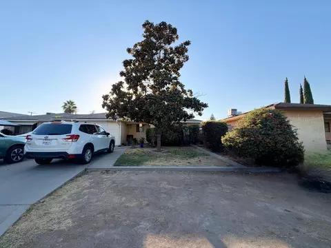 Exterior - 525 Oatman Ave, Sanger, CA 93657 photo 6 of 8
