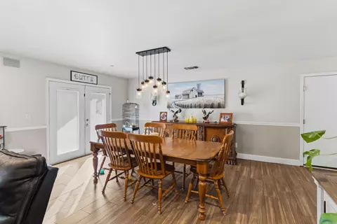 Dining - 6855 Live Oak Dr, Sanger, CA 93657 photo 1 of 3