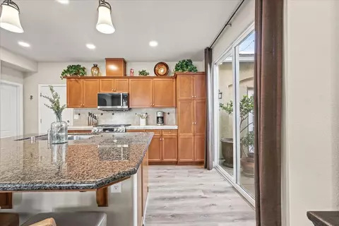 Kitchen - 1786 N Merlan Ln, Clovis, CA 93619 photo 3 of 3