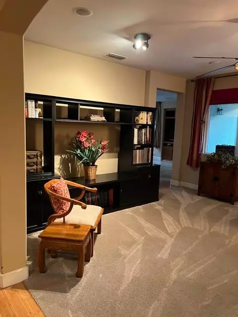 Living - 474 Serena Ave, Clovis, CA 93619 photo 2 of 7