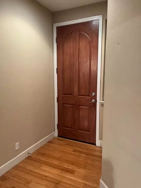 Entry Way - 474 Serena Ave, Clovis, CA 93619 photo 2 of 2