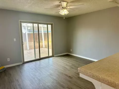 Dining - 3231 Mulberry St, Selma, CA 93662 photo 1 of 1