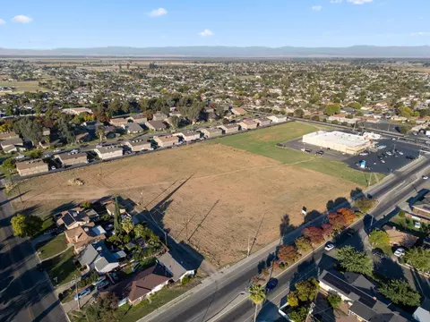 0 E Cleveland Ave, Madera, CA 93638 photo 2