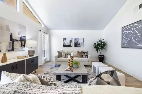 Living - 411 Mcarthur Ave, Clovis, CA 93611 photo 4 of 8