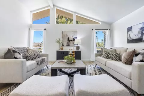 Living - 411 Mcarthur Ave, Clovis, CA 93611 photo 3 of 8