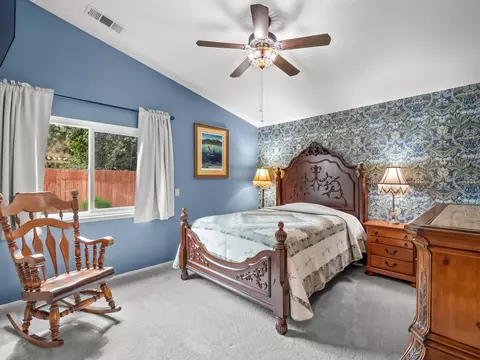 Bedroom - 1708 Echo Canyon Ave, Coalinga, CA 93210 photo 4 of 4