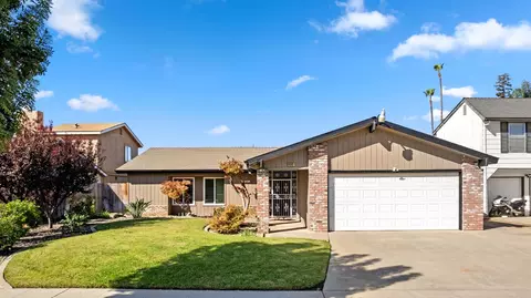 4041 N Babigian Ave, Fresno, CA 93722