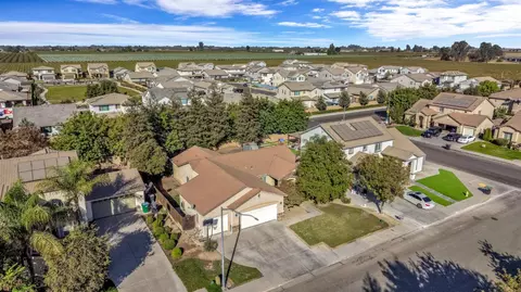 View/Area - 690 Carey Ave, Fowler, CA 93625 photo 1 of 6
