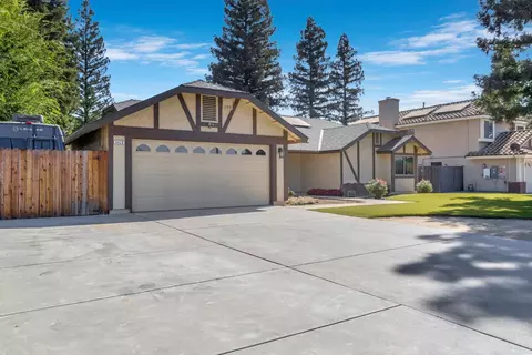 6426 N Fruit Ave, Fresno, CA 93711
