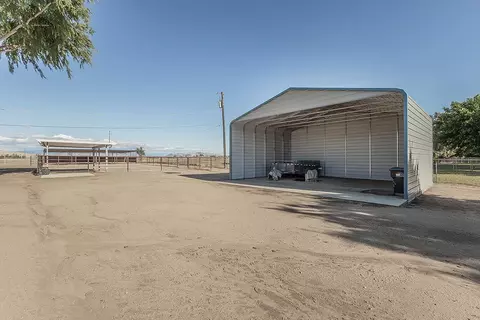 Exterior - 5478 Poinsetta Ave, Clovis, CA 93619 photo 18 of 25
