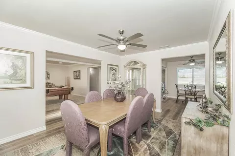 Dining - 5478 Poinsetta Ave, Clovis, CA 93619 photo 2 of 4