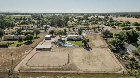 View/Area - 5478 Poinsetta Ave, Clovis, CA 93619 photo 6 of 7