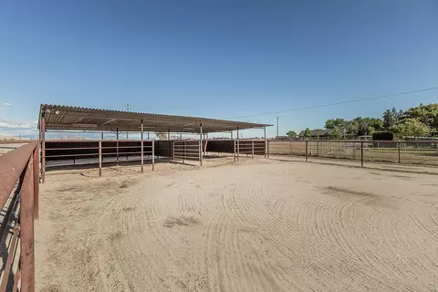 Exterior - 5478 Poinsetta Ave, Clovis, CA 93619 photo 22 of 25