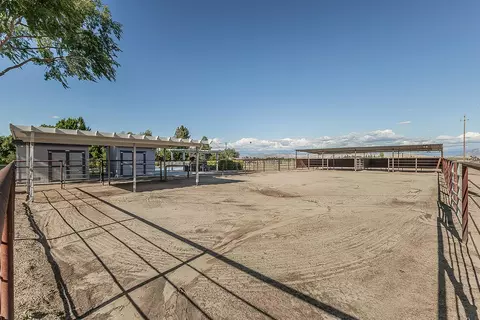 Exterior - 5478 Poinsetta Ave, Clovis, CA 93619 photo 21 of 25