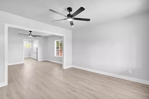 Living - 3007 E Montecito Ave, Fresno, CA 93721 photo 1 of 6
