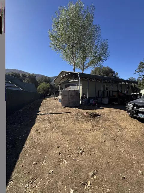 Exterior - 40796 Highway 49, Oakhurst, CA 93644 photo 8 of 9