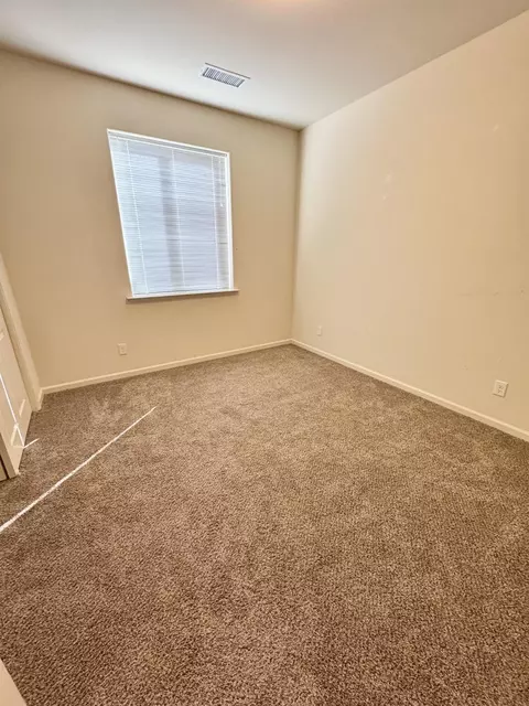 Bedroom - 40796 Highway 49, Oakhurst, CA 93644 photo 3 of 3