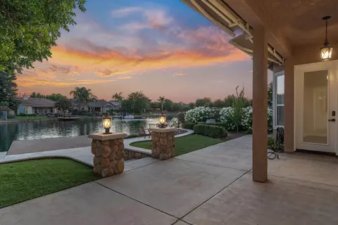 Exterior - 10873 E Clearwater Way, Clovis, CA 93619 photo 4 of 10