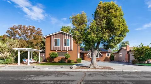 3321 Redlands E, Fresno, CA 93726