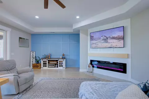 Living - 2861 Trovare Ct, Merced, CA 95340 photo 10 of 10