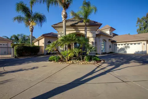 Exterior - 2861 Trovare Ct, Merced, CA 95340 photo 2 of 16