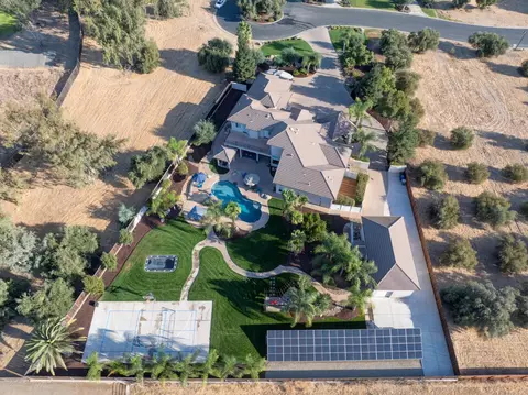 View/Area - 2861 Trovare Ct, Merced, CA 95340 photo 4 of 5