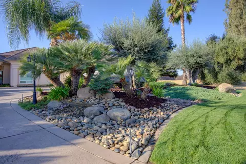 Exterior - 2861 Trovare Ct, Merced, CA 95340 photo 14 of 16