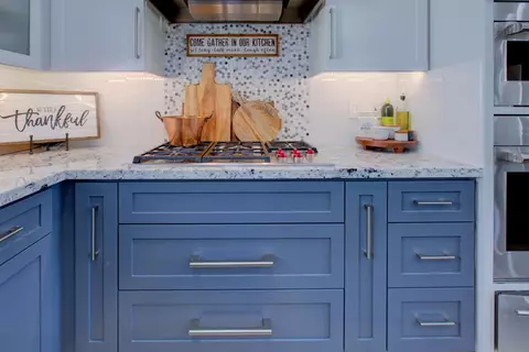 Kitchen - 2861 Trovare Ct, Merced, CA 95340 photo 5 of 8