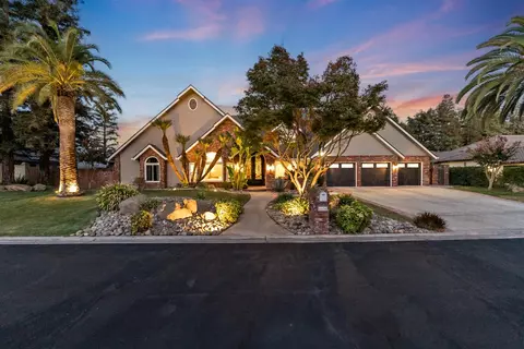 6054 N Woodson Ave, Fresno, CA 93711