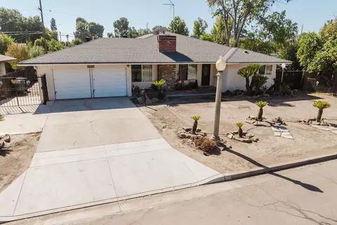 Other - 2994 E Ashlan Ave, Fresno, CA 93726 photo 2 of 4