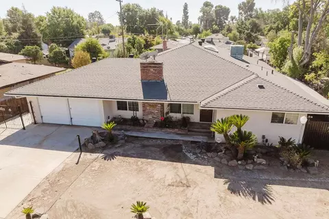 View/Area - 2994 E Ashlan Ave, Fresno, CA 93726 photo 1 of 2