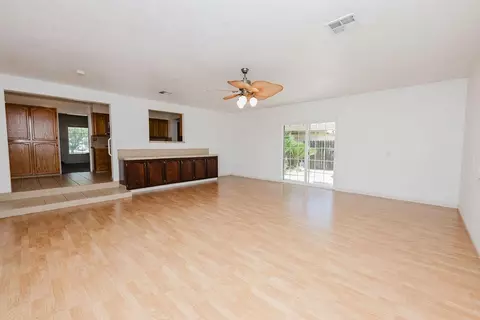 Living - 2994 E Ashlan Ave, Fresno, CA 93726 photo 5 of 9