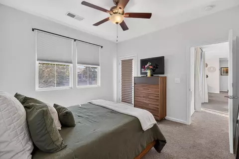 Bedroom - 2047 Boccioni Ln, Clovis, CA 93611 photo 2 of 5