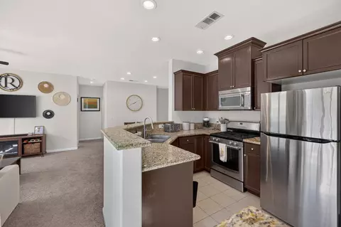 Kitchen - 2047 Boccioni Ln, Clovis, CA 93611 photo 1 of 5