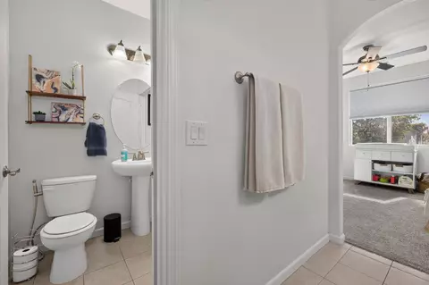 Entry Way - 2047 Boccioni Ln, Clovis, CA 93611 photo 2 of 3