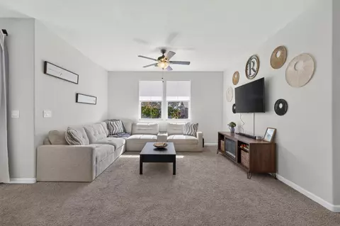 Living - 2047 Boccioni Ln, Clovis, CA 93611 photo 1 of 3
