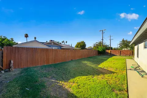 Exterior - 1423 Belinda Dr, Lemoore, CA 93245 photo 4 of 4