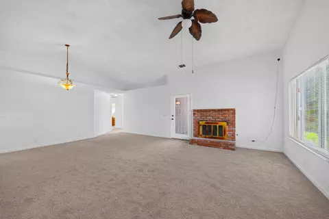 Living - 1423 Belinda Dr, Lemoore, CA 93245 photo 1 of 4