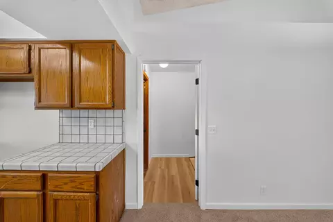 Entry Way - 1423 Belinda Dr, Lemoore, CA 93245 photo 1 of 2