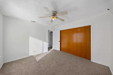 Bedroom - 1423 Belinda Dr, Lemoore, CA 93245 photo 4 of 6