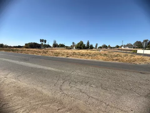 0 Melba Dr, Madera, CA 93638 photo 4