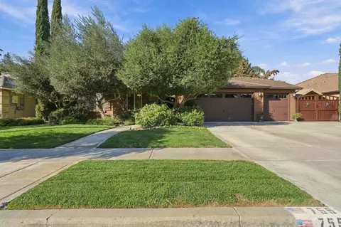 Exterior - 759 Davis Ave, Exeter, CA 93221 photo 3 of 29