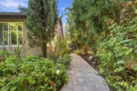 Exterior - 759 Davis Ave, Exeter, CA 93221 photo 14 of 29