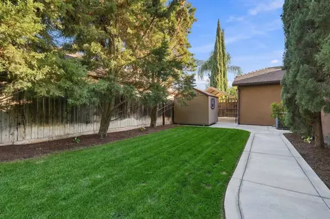 Exterior - 759 Davis Ave, Exeter, CA 93221 photo 21 of 29