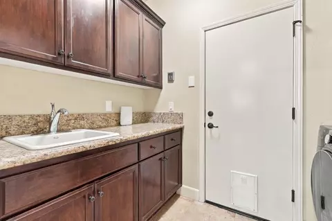 Other - 759 Davis Ave, Exeter, CA 93221 photo 4 of 12