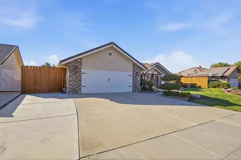 Other - 345 S Acacia Dr, Lemoore, CA 93245 photo 1 of 8