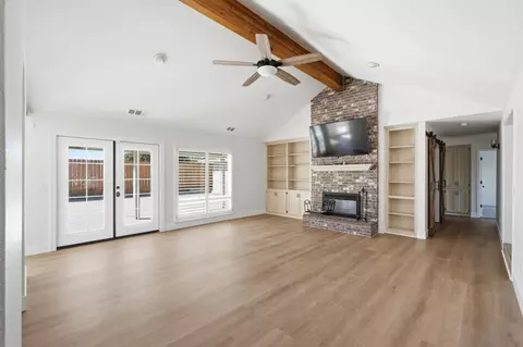 Living - 345 S Acacia Dr, Lemoore, CA 93245 photo 2 of 3